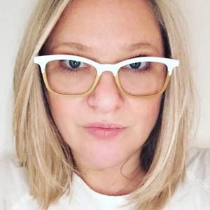 Meet your Posher, Nina